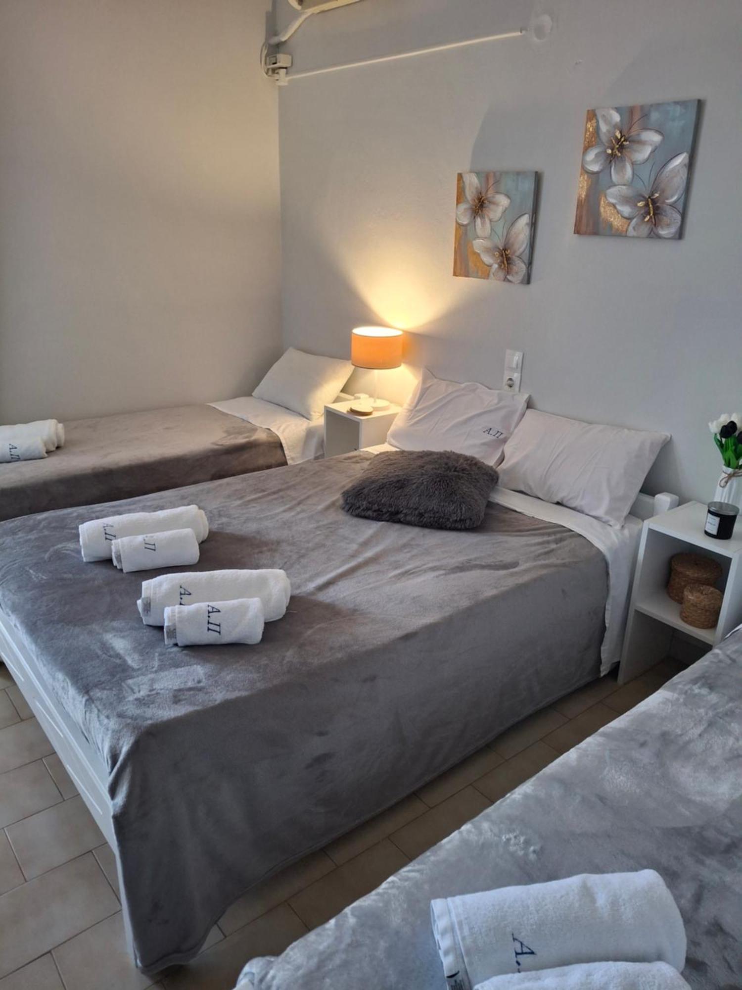 Alexandra Studios Néos Pírgos Eksteriør billede