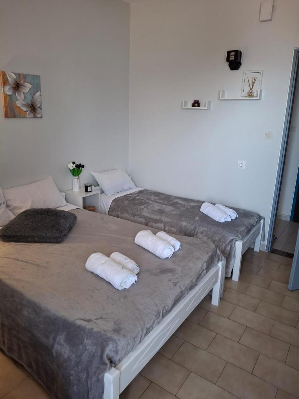 Alexandra Studios Néos Pírgos Værelse billede